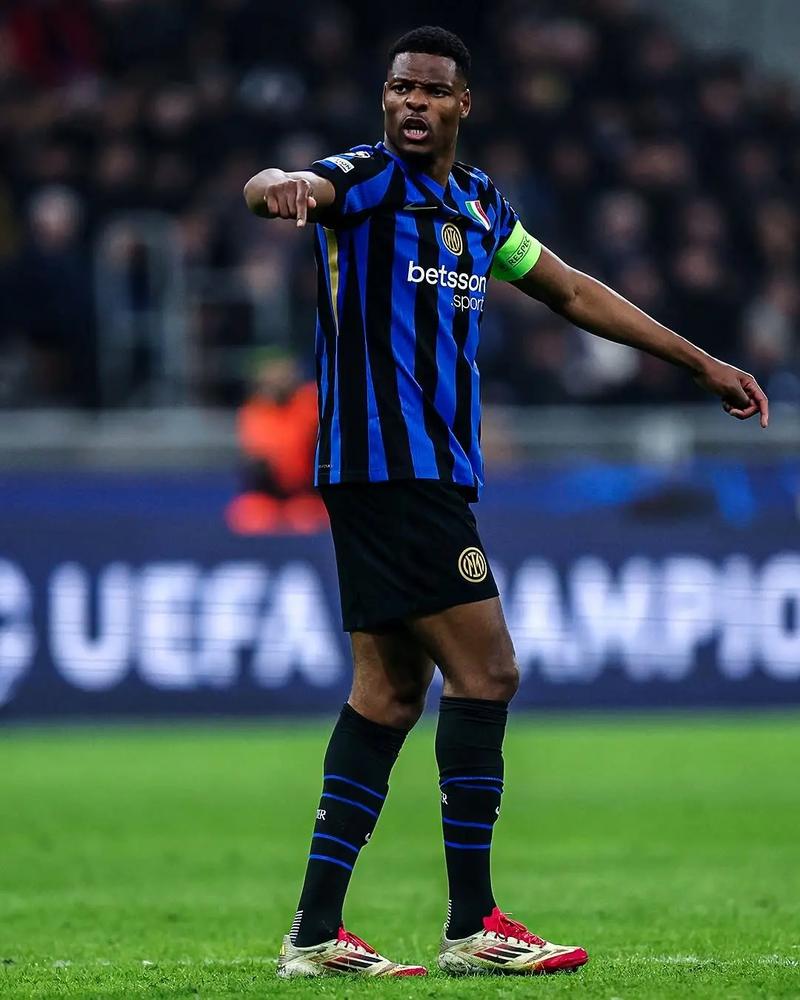 巴西女排公布新名单，中国女排遇劲敌，分组决定晋级之路