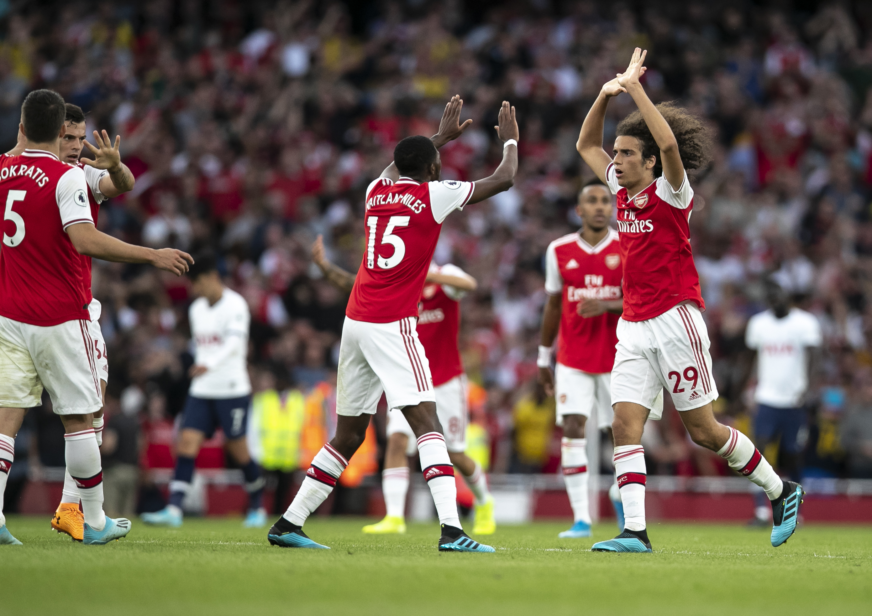 加斯佩里尼：球迷有理由梦想冠军，会利用好榜首的一切好处