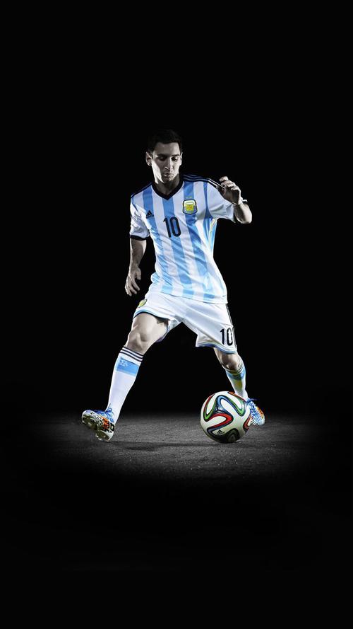 英超最新积分榜：枪手仍积36分领跑，曼城、维拉分列二三位（英超积分榜更新：阿森纳以36分继续领跑，曼城与维拉分居二、三位）