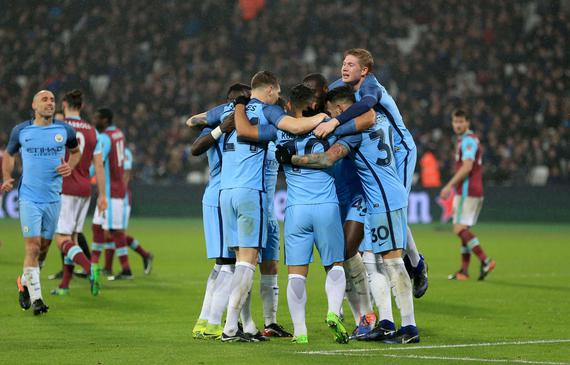 诺里斯和勒克莱尔先后进站换胎，诺里斯出站后暂列第9