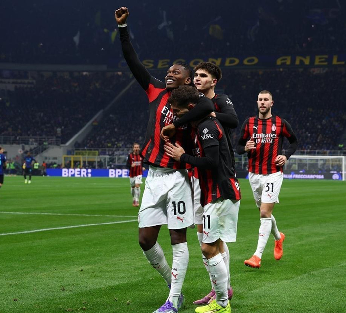 国王杯-居莱尔双响莫德里奇破门 皇马5-0晋级（国王杯：居莱尔梅开二度+莫德里奇建功，皇马5-0轻取晋级）